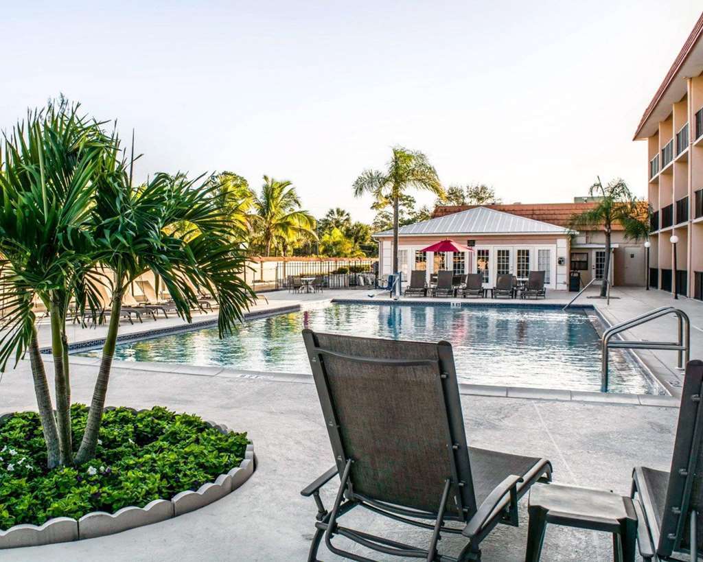 Baymont By Wyndham Bonita Springs Hotel Facilități foto